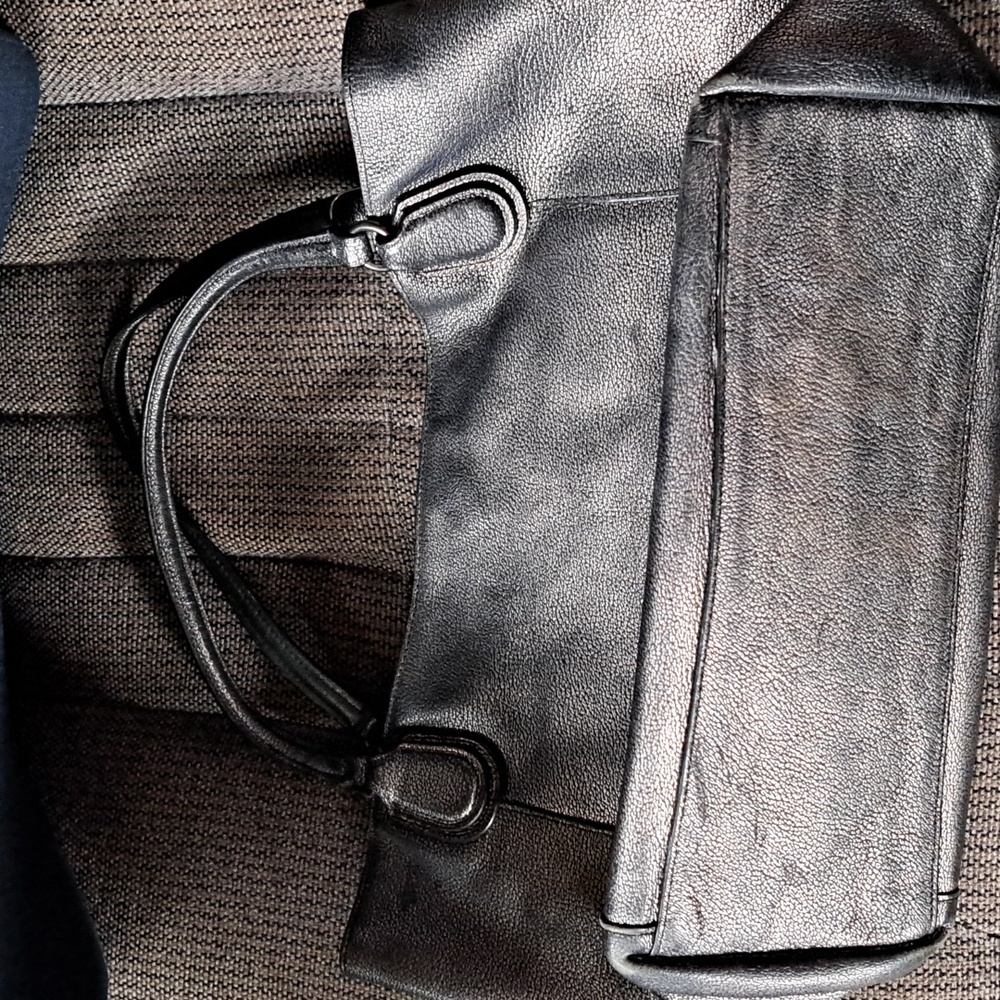 Coach Handbag - Picture 3 of 7